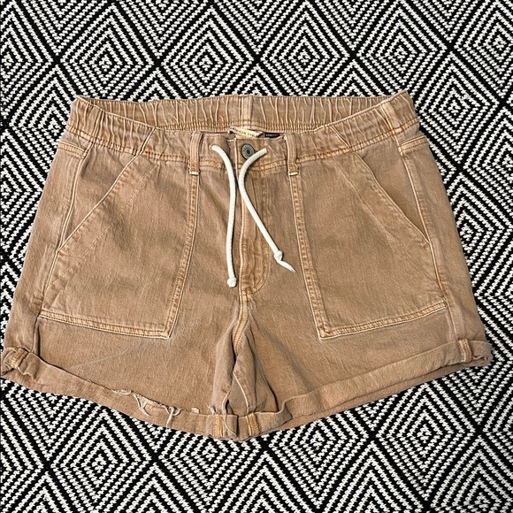 American Eagle Outfitters Pants - American Eagle Outfitters Tan Women's Cargo Shorts